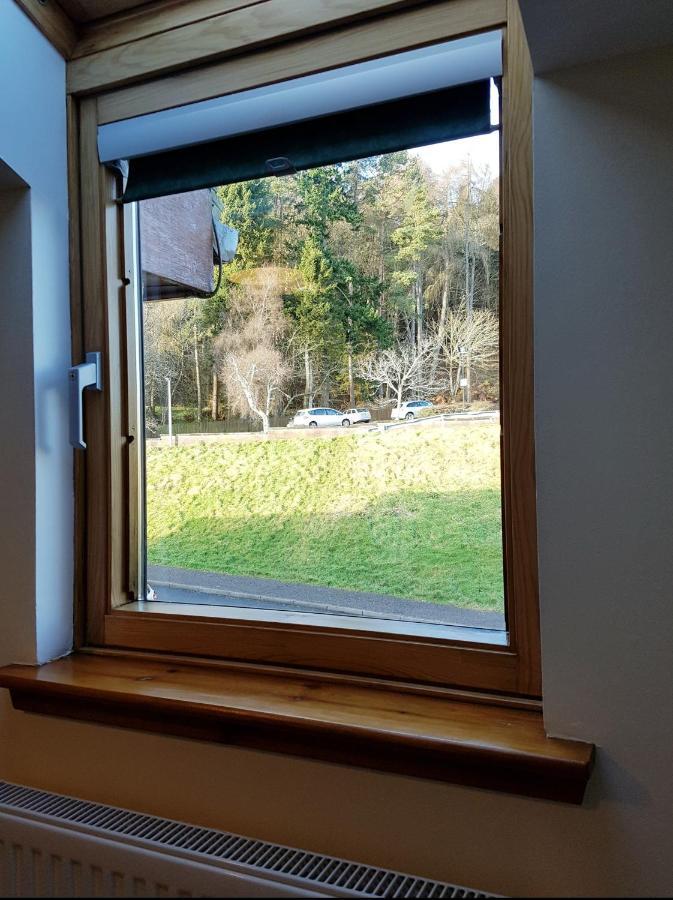 Stylish 2 Bedroom - 2 Miles Inverness City Centre Екстериор снимка