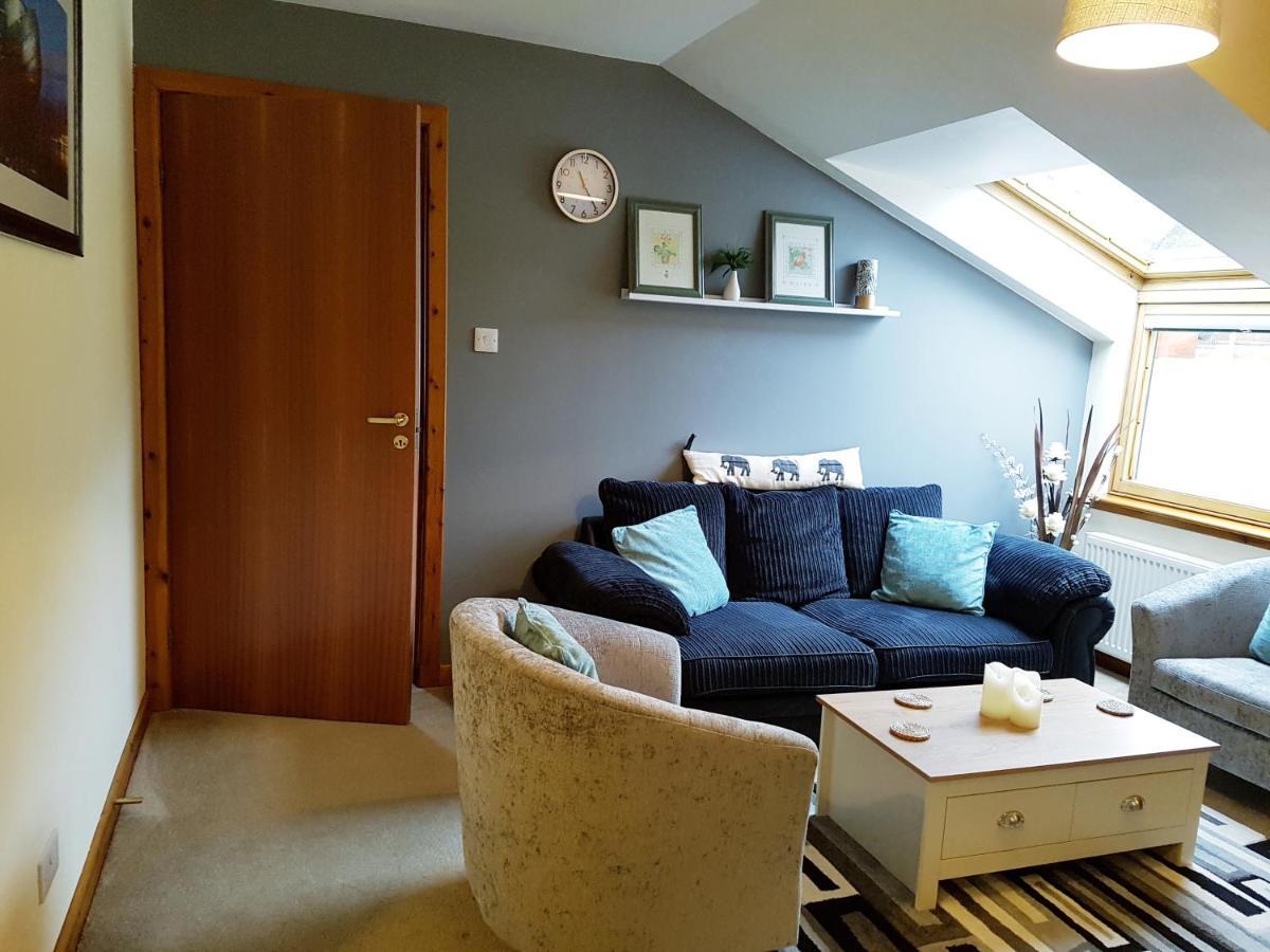 Stylish 2 Bedroom - 2 Miles Inverness City Centre Екстериор снимка