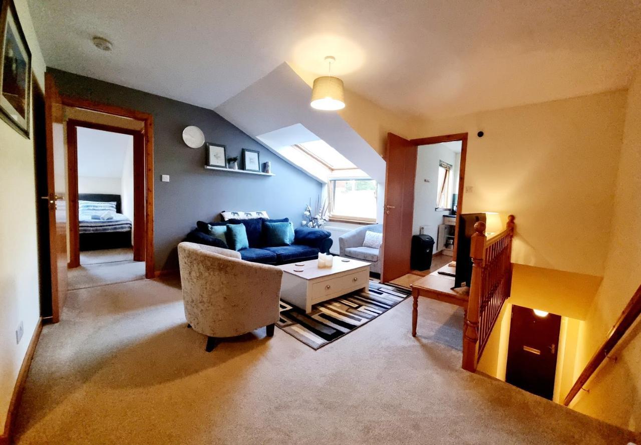 Stylish 2 Bedroom - 2 Miles Inverness City Centre Екстериор снимка